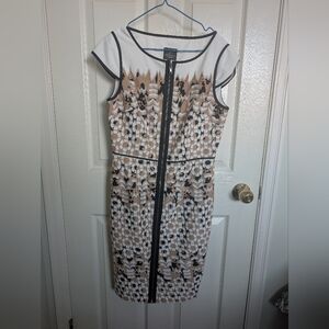 Adrianna Papell | Short Sleeve Dress